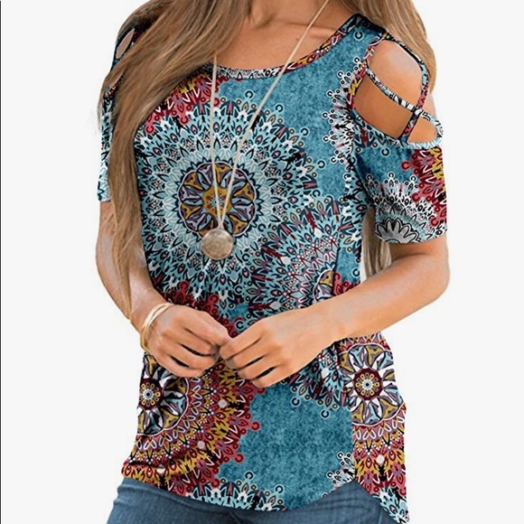 Unlisted Tops - Boho design blue cold shoulder top size XL